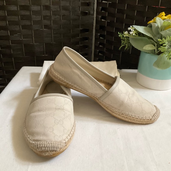 Women's Cream Espadrille Flats - Picture 1 of 14